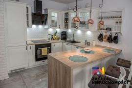 Atrakcyjne Mieszkanie 44 M2 W Apartamentowcu Na Emilii Plater